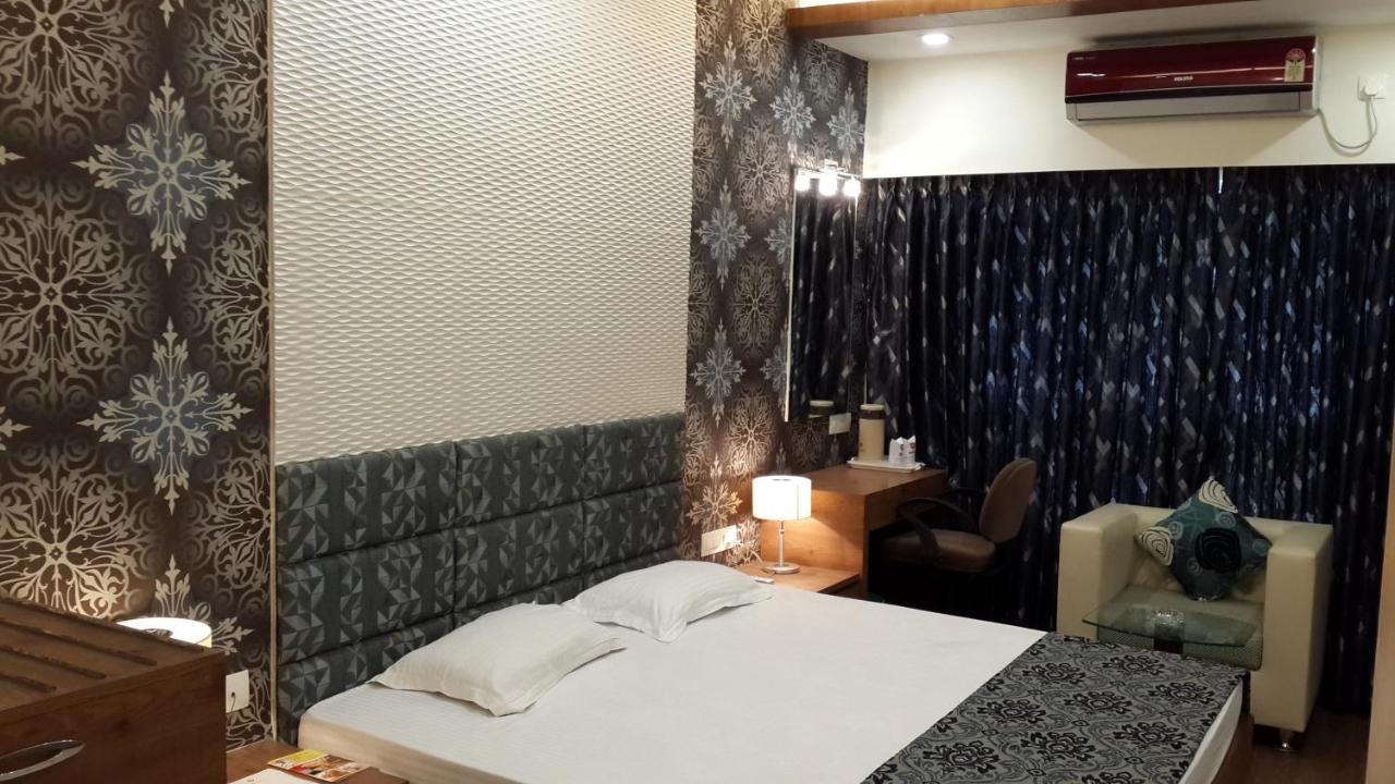 Hotel Rushabh Home Kolkata Ngoại thất bức ảnh