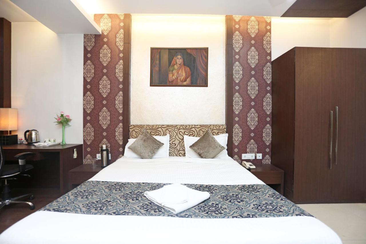 Hotel Rushabh Home Kolkata Ngoại thất bức ảnh