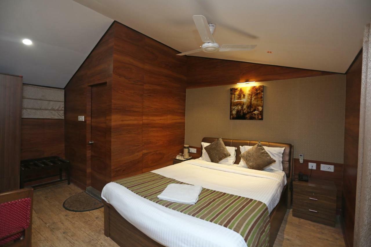 Hotel Rushabh Home Kolkata Ngoại thất bức ảnh